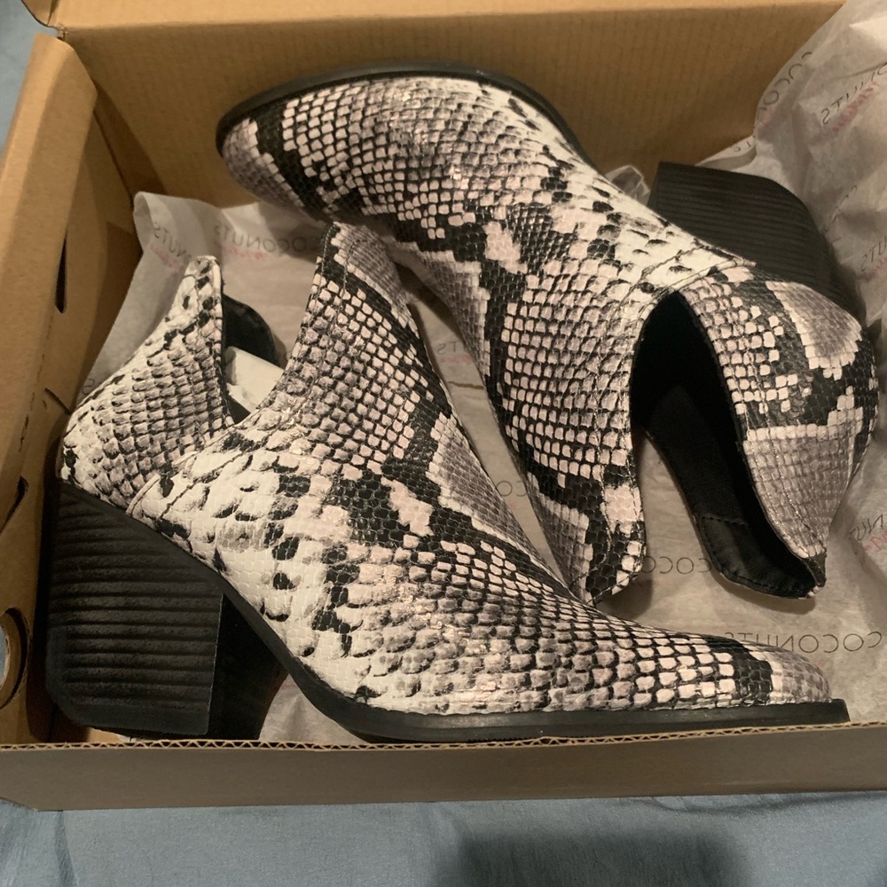 Coconuts By Matisse Snakeskin Trader Wester Bootie - image 6